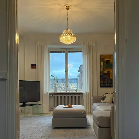 Appartement Modern In Trendy Helsinki